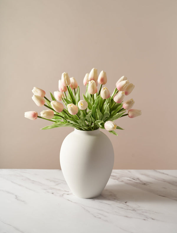 Faux Tulip - Baby pink (25 Stems)