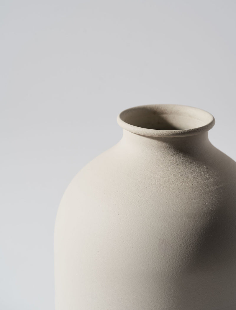 Arlo vase - Pale Taupe